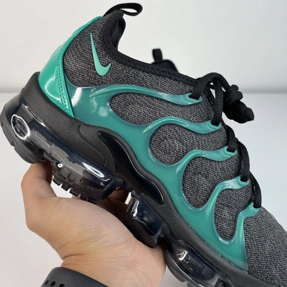 [US 9] NIKE AIR VAPORMAX PLUS EAGLES Running Shoes Gray Emerald Green - Picture 2 of 10
